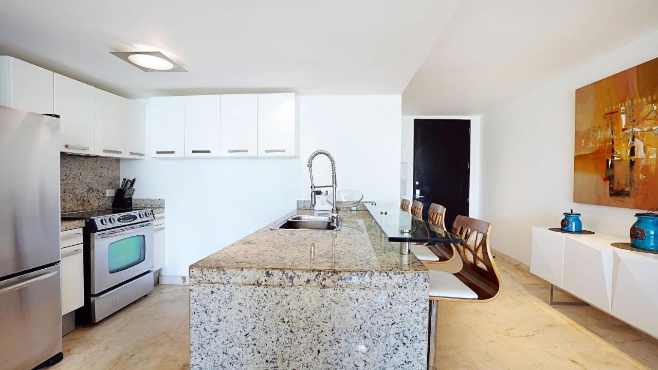 Elements Penthouse 7